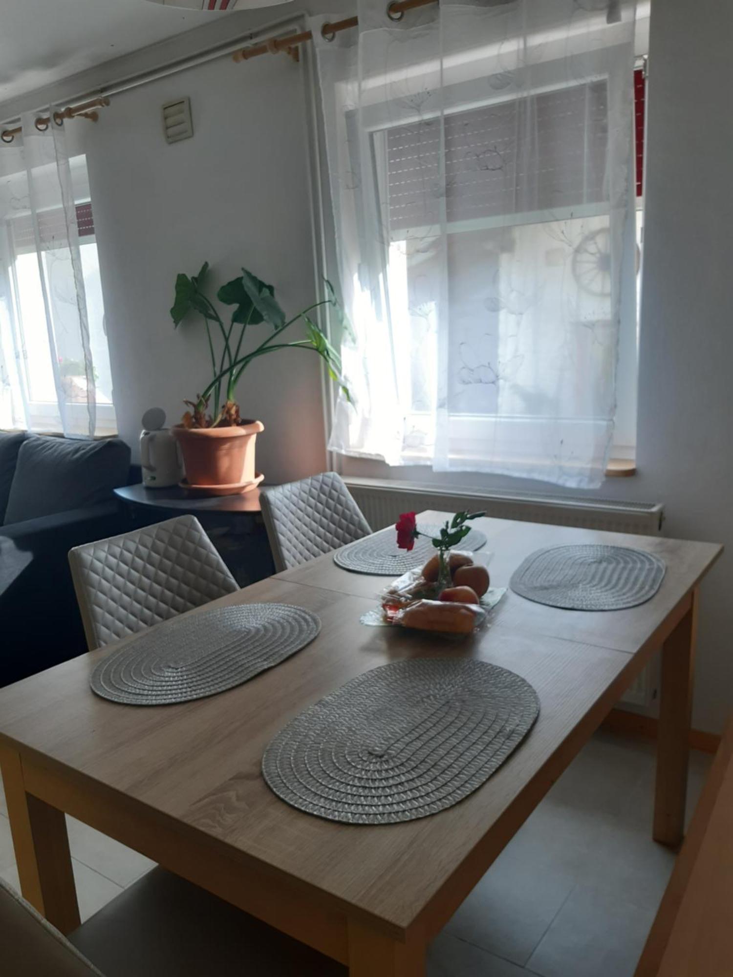 Trnovo Ob Soci Kuhala Apartamento Kobarid Exterior foto