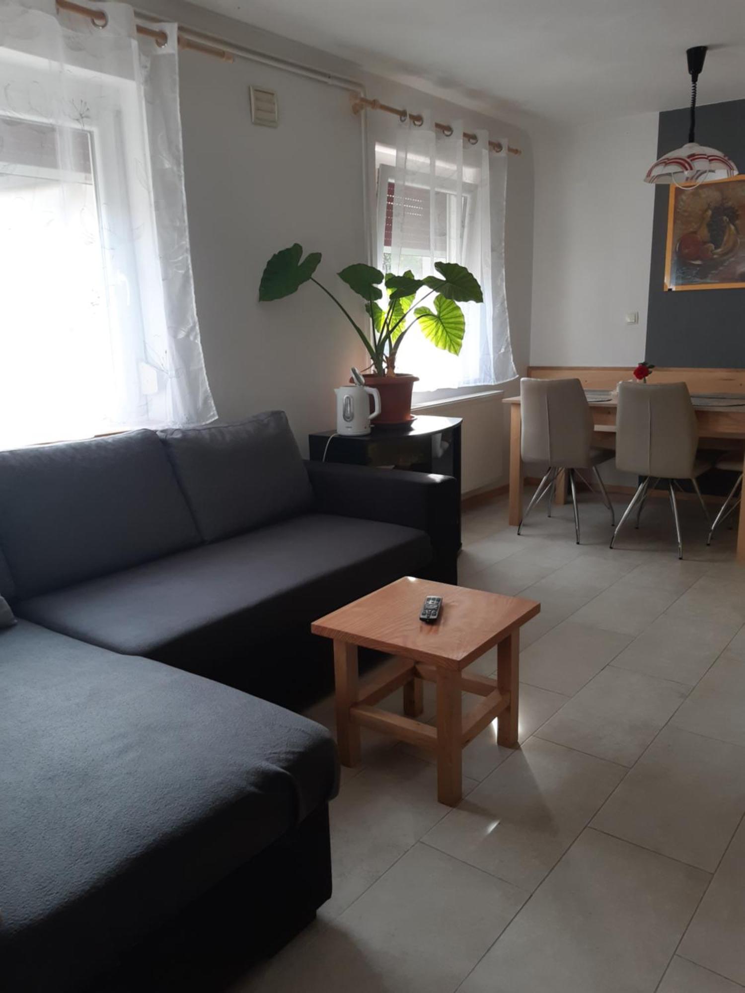 Trnovo Ob Soci Kuhala Apartamento Kobarid Exterior foto