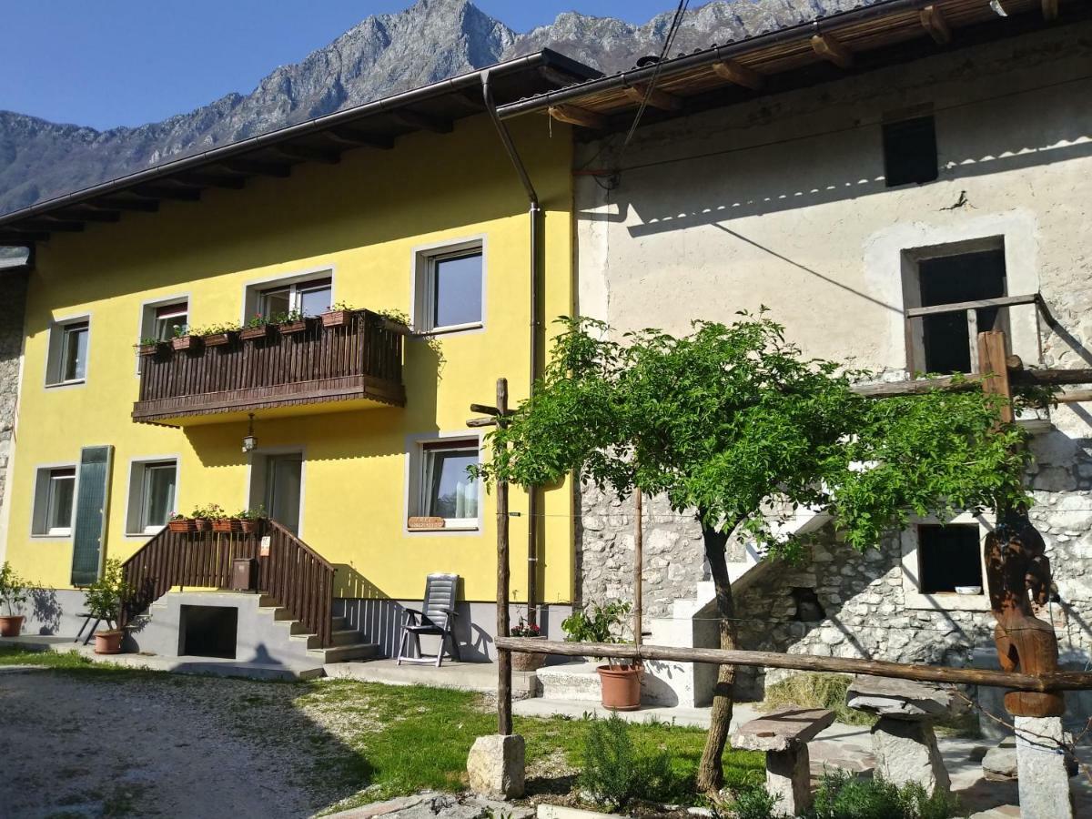Trnovo Ob Soci Kuhala Apartamento Kobarid Exterior foto